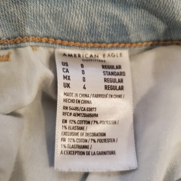 AE distressed jeans - Picture 8 of 9